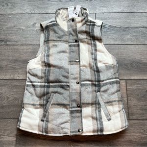 Christopher & Banks Plaid Faux Sherpa Vest Sleeveless Petite size S